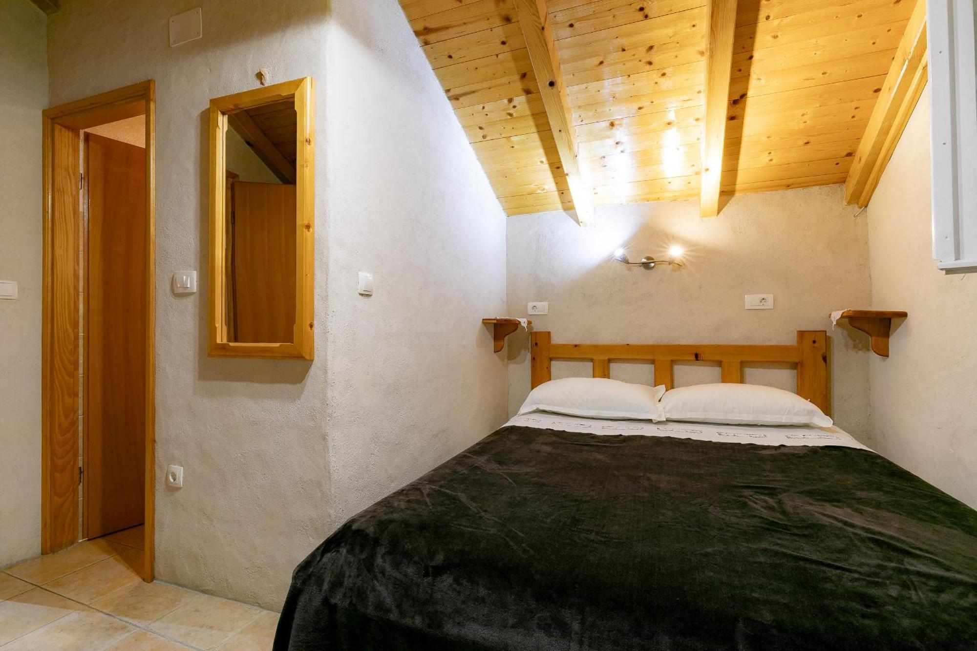 Stone House Harmony Apartment Zrnovo Luaran gambar