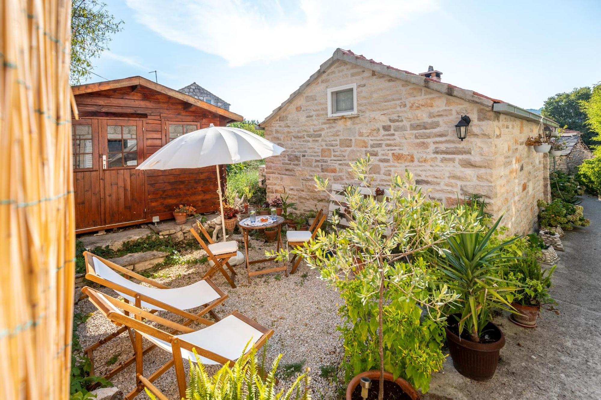 Stone House Harmony Apartment Zrnovo Luaran gambar